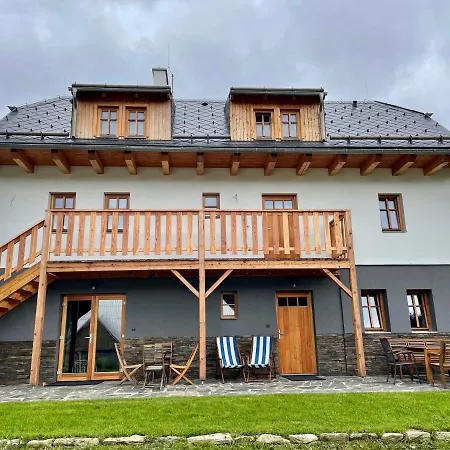 Chata Pod Tresni Mala Moravka Exterior photo