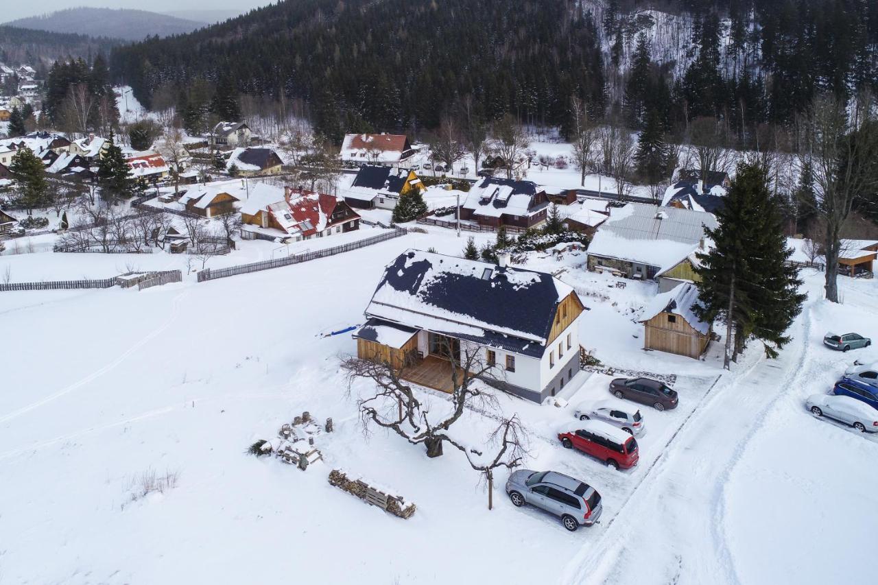 Pod Tresni Mala Moravka